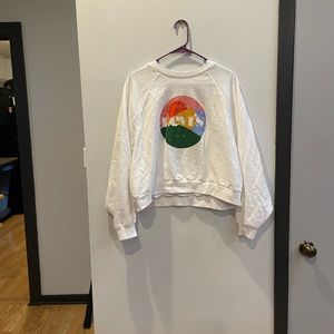 Worn 1x Levi cropped crewneck